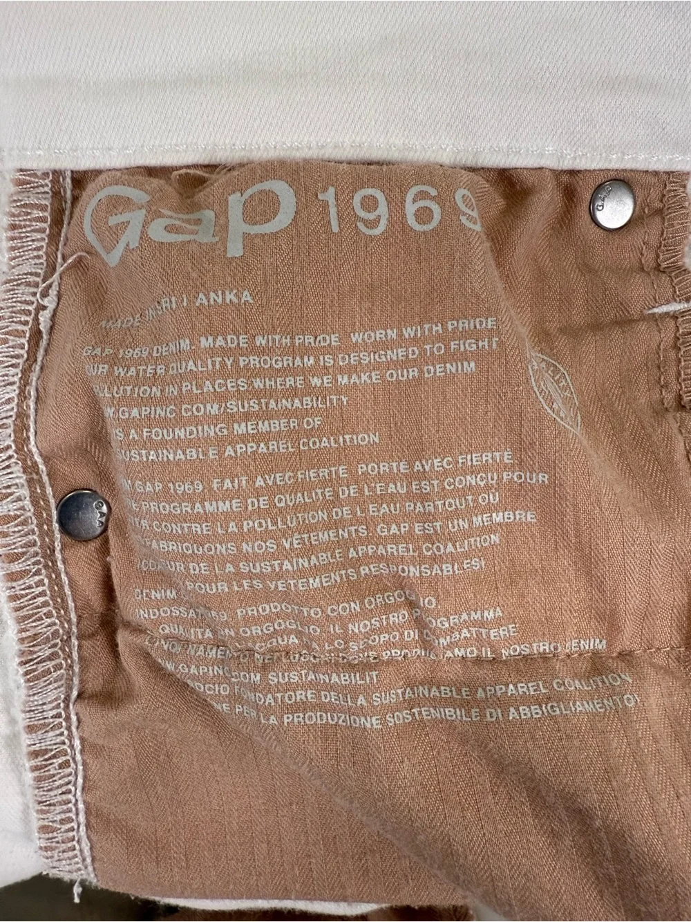 GAP pocket look